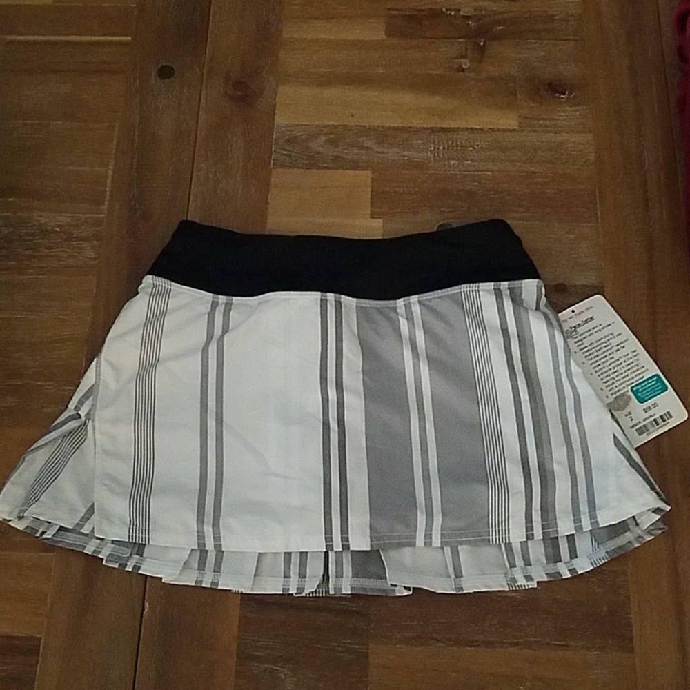 Lulu lemon skort  Run:Pace-Setter Skirt☆R